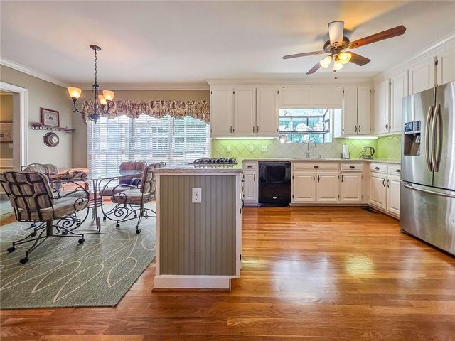 5741 Brookstone Walk NW, Acworth, GA 30101