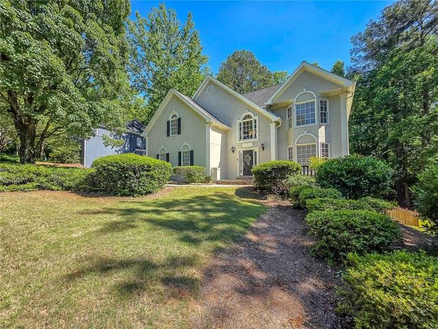 5741 Brookstone Walk NW, Acworth, GA 30101