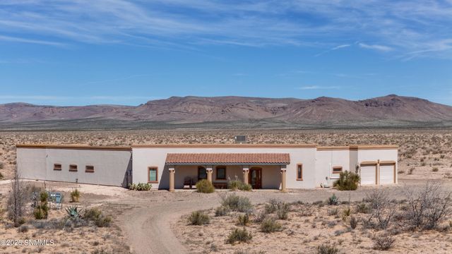 22445 SE Solo Runway, Deming, NM 88030