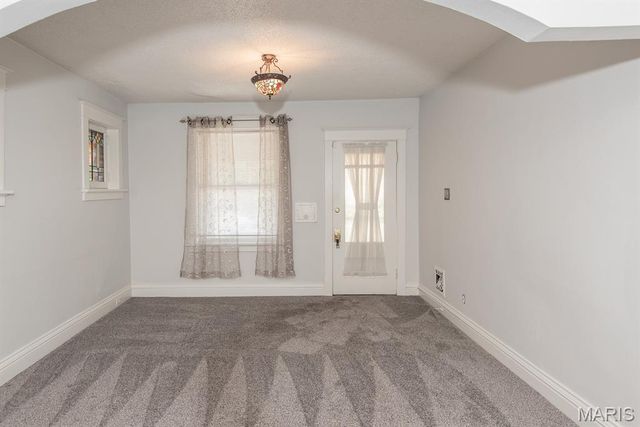 8120 Pennsylvania Avenue, St Louis, MO 63111