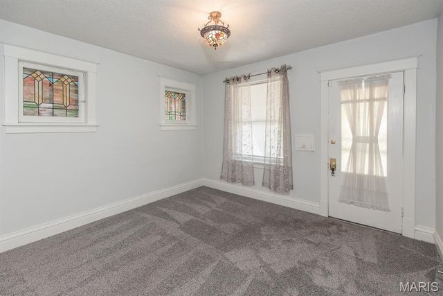 8120 Pennsylvania Avenue, St Louis, MO 63111