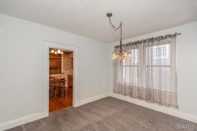 8120 Pennsylvania Avenue, St Louis, MO 63111