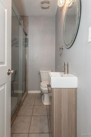 8120 Pennsylvania Avenue, St Louis, MO 63111