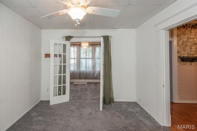 8120 Pennsylvania Avenue, St Louis, MO 63111