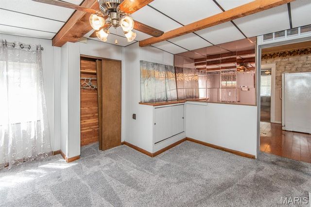 8120 Pennsylvania Avenue, St Louis, MO 63111