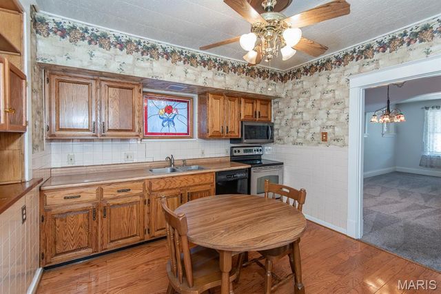 8120 Pennsylvania Avenue, St Louis, MO 63111