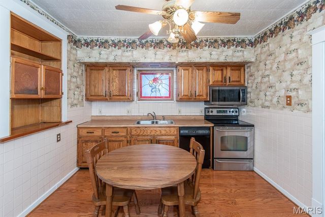 8120 Pennsylvania Avenue, St Louis, MO 63111