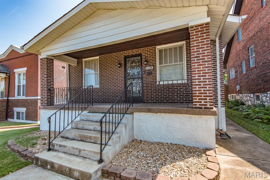 8120 Pennsylvania Avenue, St Louis, MO 63111