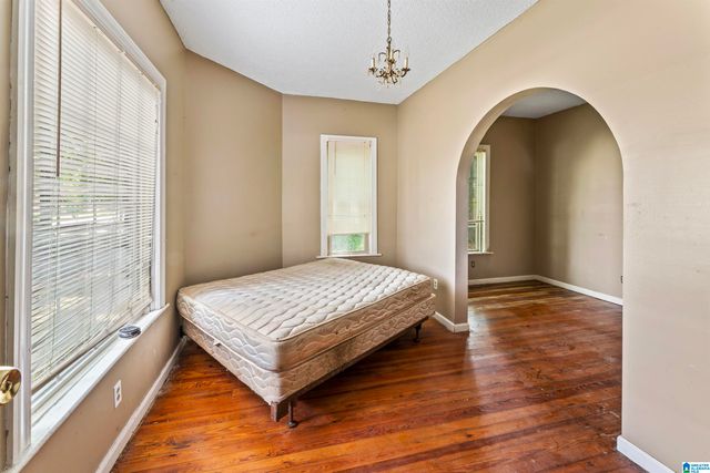 7 S NORTON ROAD, Sylacauga, AL 35150