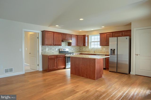 125 SAGE BLVD, Middletown, PA 17057