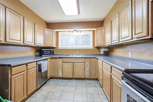 541 Alma Avenue, Miamisburg, OH 45342