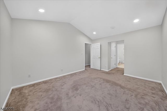 58 Windsong Cir, East Brunswick Twp., NJ 08816