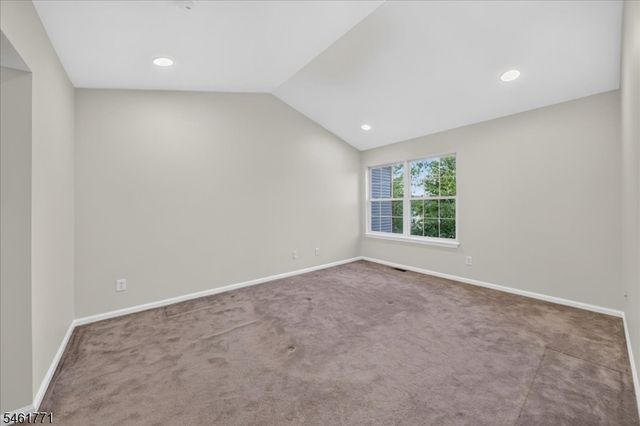 58 Windsong Cir, East Brunswick Twp., NJ 08816