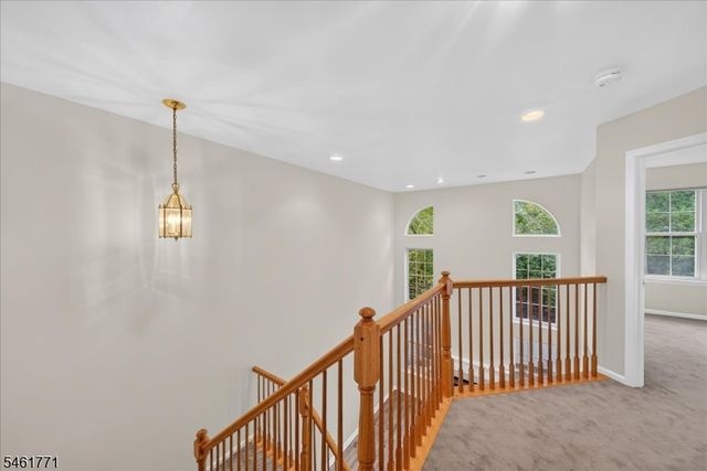 58 Windsong Cir, East Brunswick Twp., NJ 08816