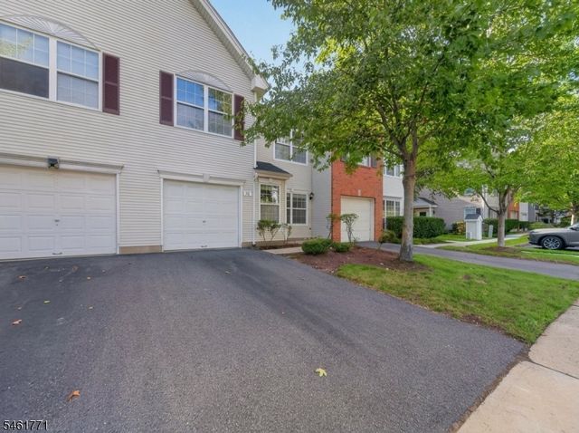 58 Windsong Cir, East Brunswick Twp., NJ 08816