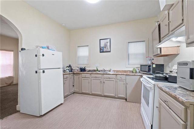 1520 Prentis AVE, Portsmouth, VA 23704