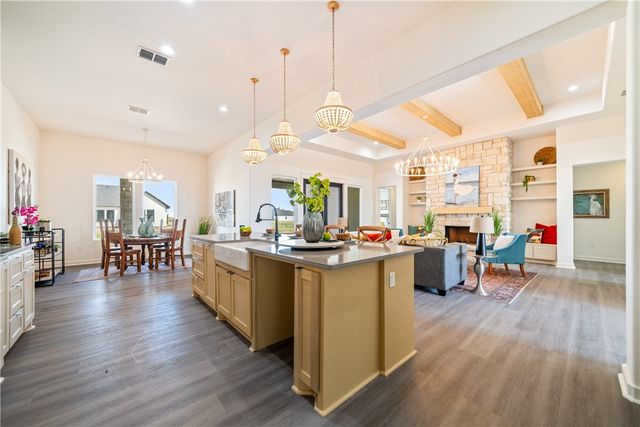 1518 Mariposa Ranch Dr, Corpus Christi, TX 78415