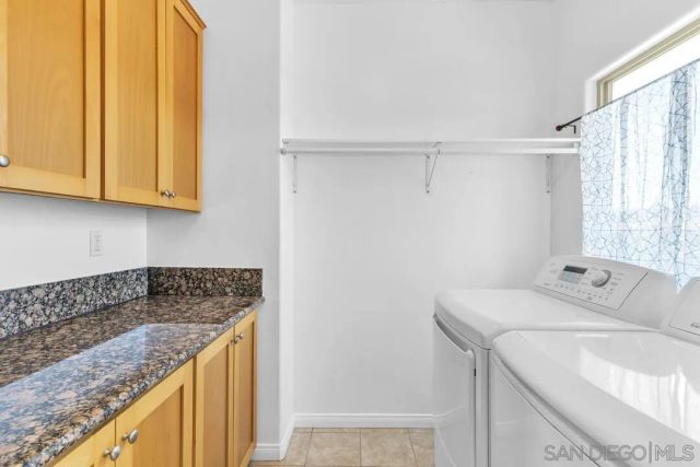 639 Mahalo Ct, El Cajon, CA 92021