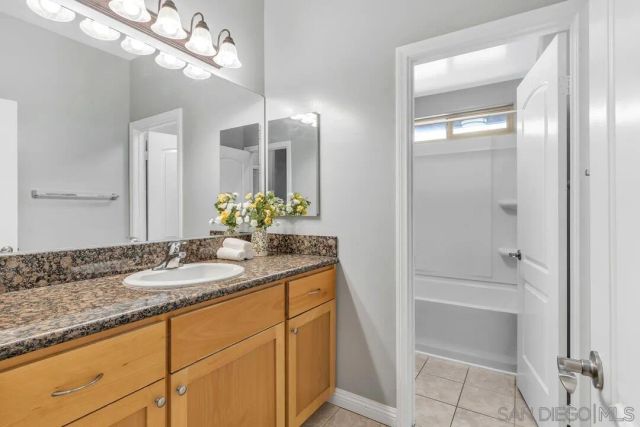 639 Mahalo Ct, El Cajon, CA 92021