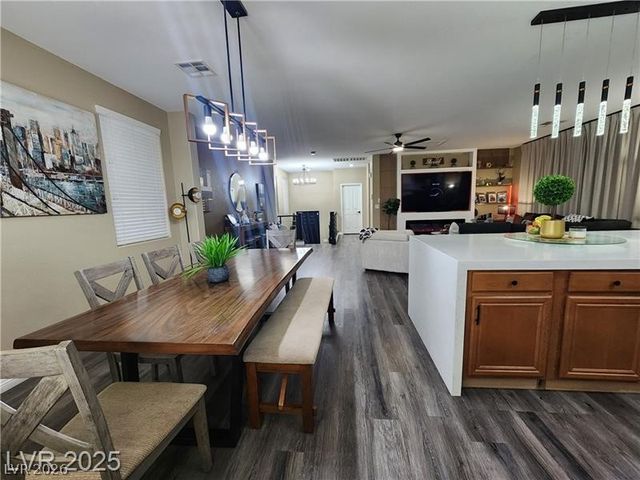 259 Morning Crest Avenue, Las Vegas, NV 89183