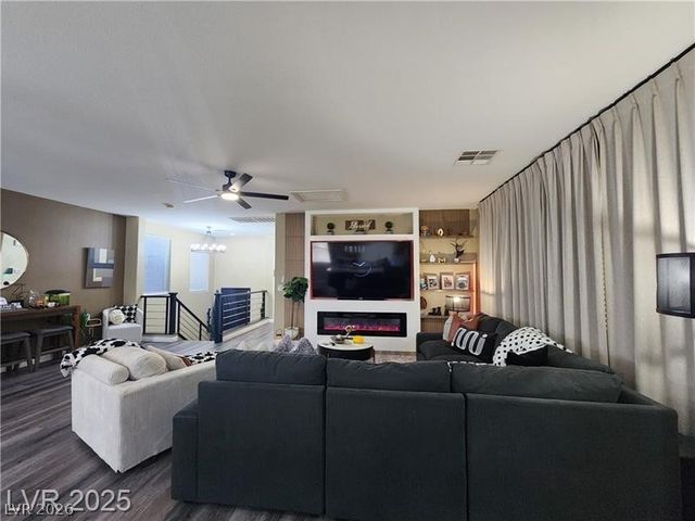 259 Morning Crest Avenue, Las Vegas, NV 89183