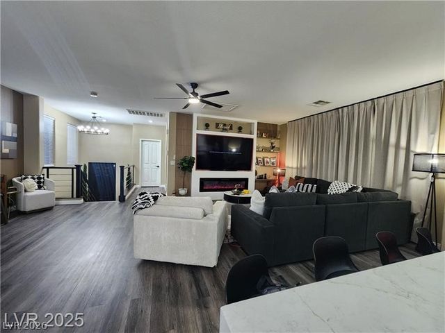 259 Morning Crest Avenue, Las Vegas, NV 89183