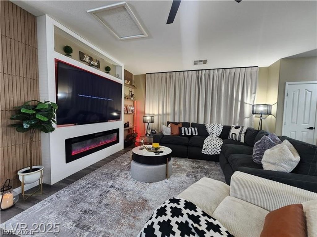 259 Morning Crest Avenue, Las Vegas, NV 89183