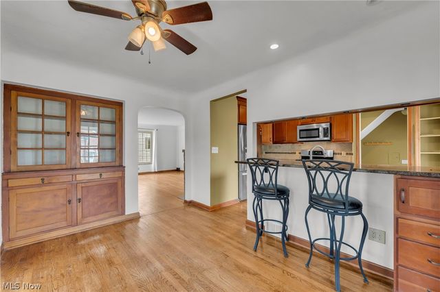 4824 W 58th Street, Cleveland, OH 44144