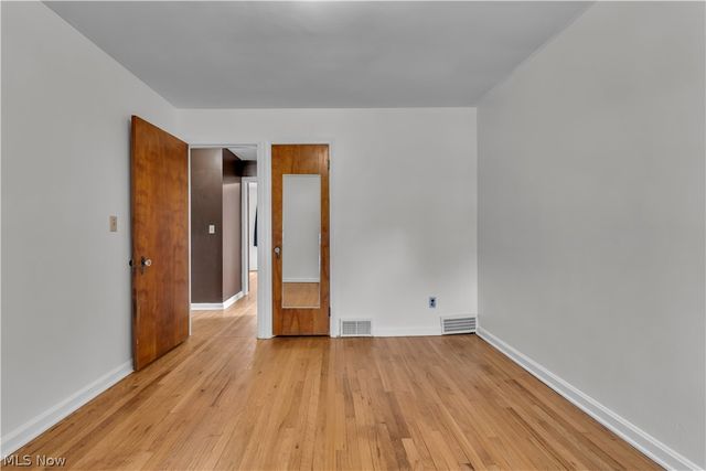 4824 W 58th Street, Cleveland, OH 44144