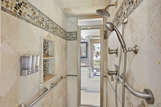 1005 Hemphill Drive, Cleburne, TX 76033