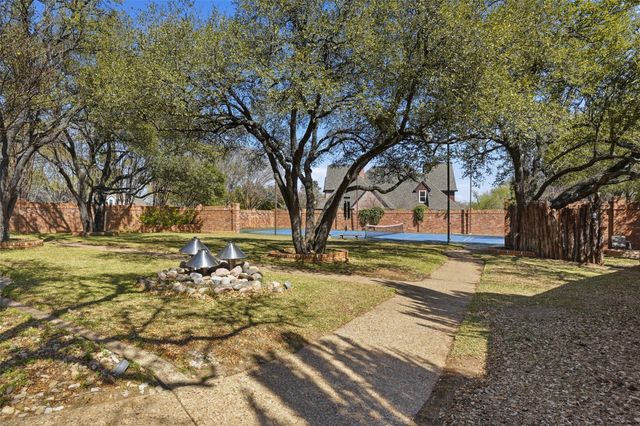 1005 Hemphill Drive, Cleburne, TX 76033