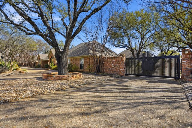 1005 Hemphill Drive, Cleburne, TX 76033