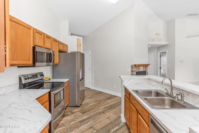 1005 Whispering Creek Way, Osteen, FL 32764