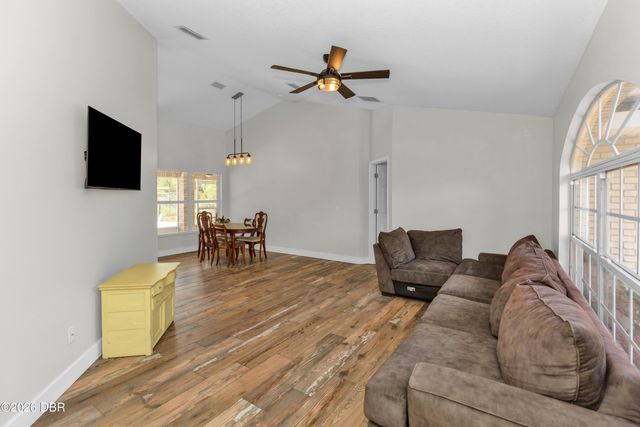 1005 Whispering Creek Way, Osteen, FL 32764