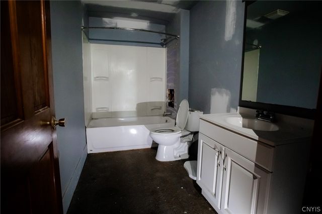 29031 Stony Point Road, Cape Vincent, NY 13618