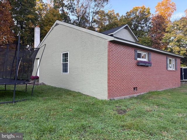 767 RIDGE RD, Telford, PA 18969