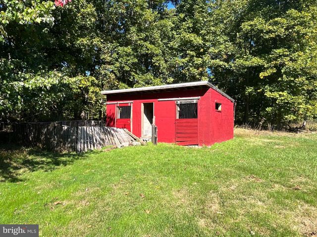 767 RIDGE RD, Telford, PA 18969