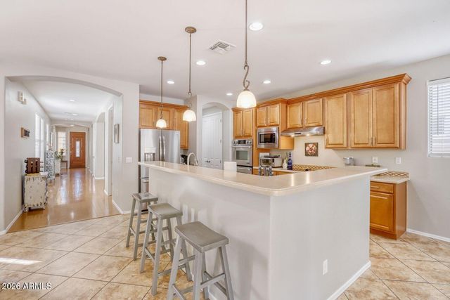 924 W WHITTEN Street, Chandler, AZ 85225