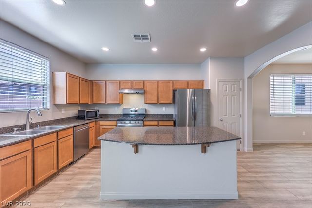 482 Eagle Glen Road, Las Vegas, NV 89148