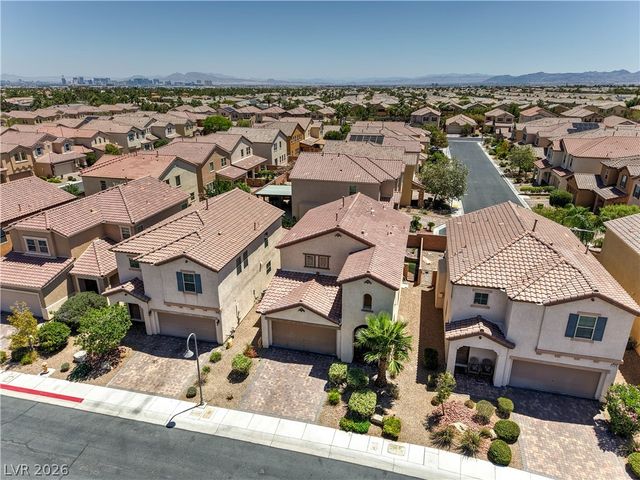 482 Eagle Glen Road, Las Vegas, NV 89148