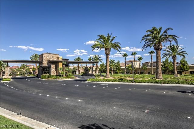 482 Eagle Glen Road, Las Vegas, NV 89148