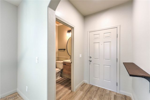 482 Eagle Glen Road, Las Vegas, NV 89148