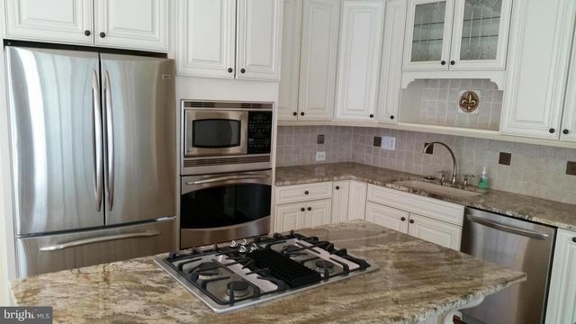 1632 COLONIAL HILLS DR, Mclean, VA 22102