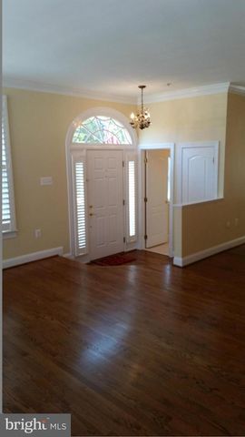 1632 COLONIAL HILLS DR, Mclean, VA 22102