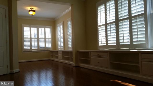 1632 COLONIAL HILLS DR, Mclean, VA 22102