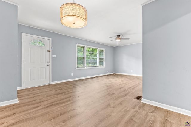 103 Woodlawn Avenue, Warner Robins, GA 31093