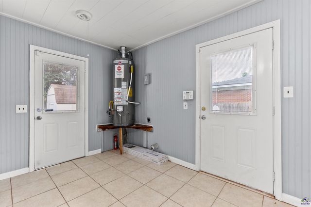 103 Woodlawn Avenue, Warner Robins, GA 31093