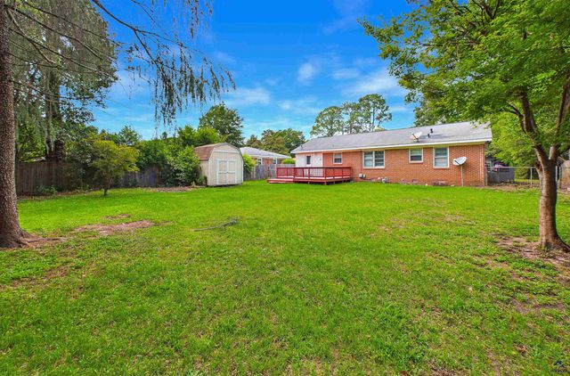 103 Woodlawn Avenue, Warner Robins, GA 31093