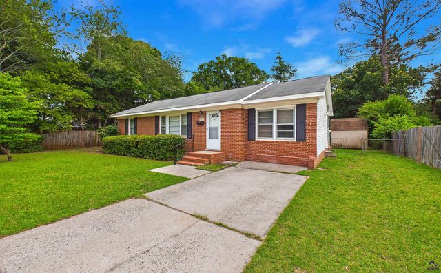 103 Woodlawn Avenue, Warner Robins, GA 31093
