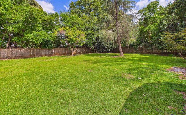 103 Woodlawn Avenue, Warner Robins, GA 31093